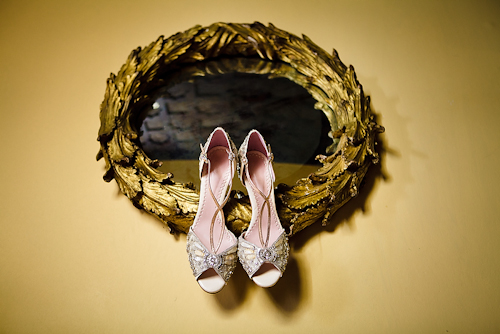 Spanish style wedding in Sevilla with photos by Limelight photography | junebugweddings.com Spanish style wedding in Sevilla with photos by Limelight photography | junebugweddings.com