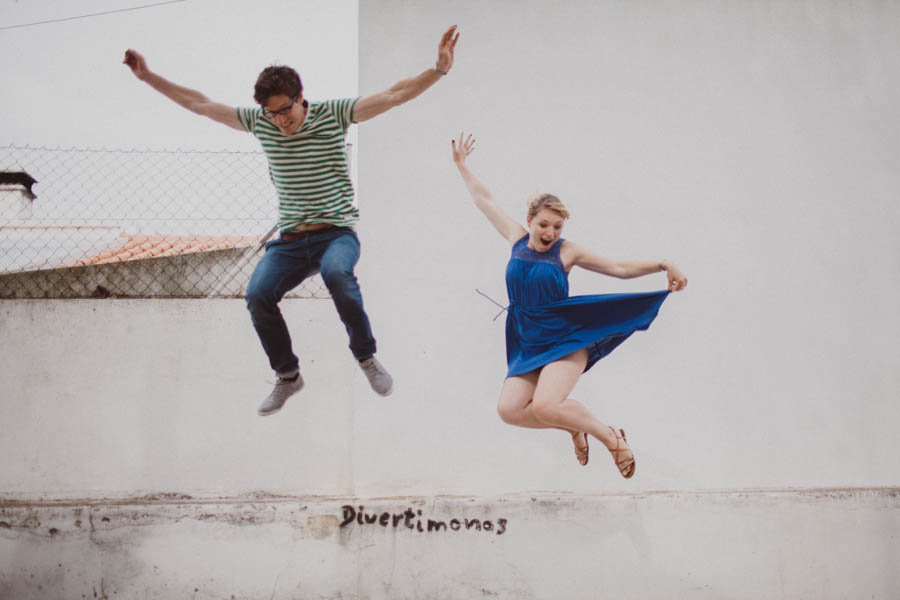this-insanely-chic-diy-wedding-will-have-you-running-to-the-craft-store-17
