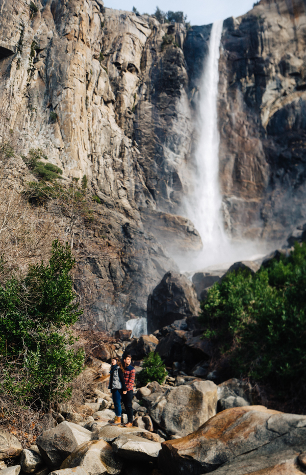 sweet-autumn-yosemite-engagement-photos-7