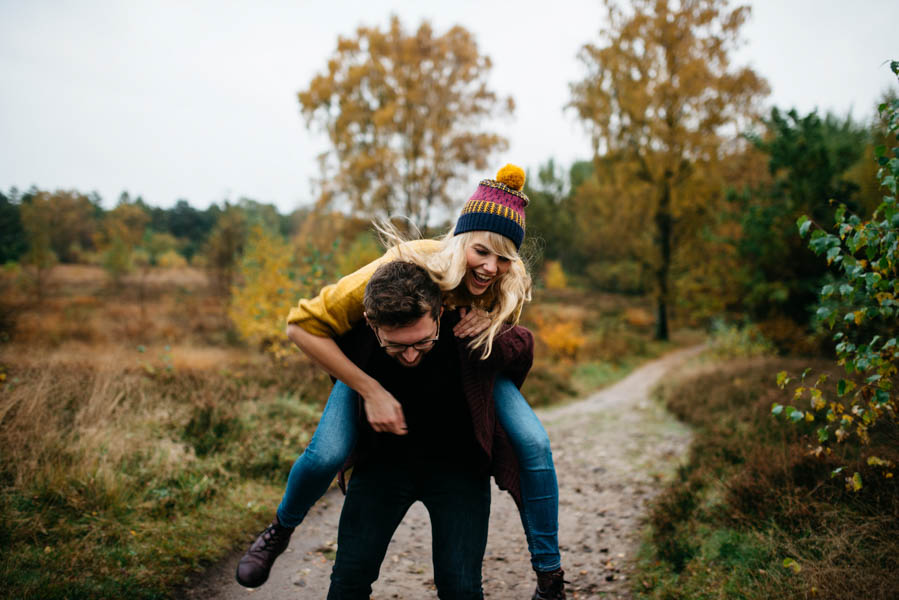 Unbelievably-Cozy-Couple-Portraits-Hamburg-Germany-21