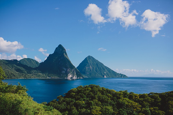 stylish and scenic destination wedding in St. Lucia, photo by C&I Studios | via junebugweddings.com stylish and scenic destination wedding in St. Lucia, photo by C&I Studios | via junebugweddings.com