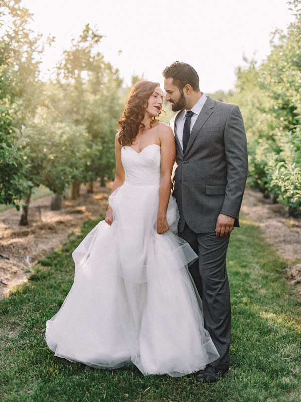 find-your-geometric-wedding-inspiration-in-this-candlelit-elopement-7