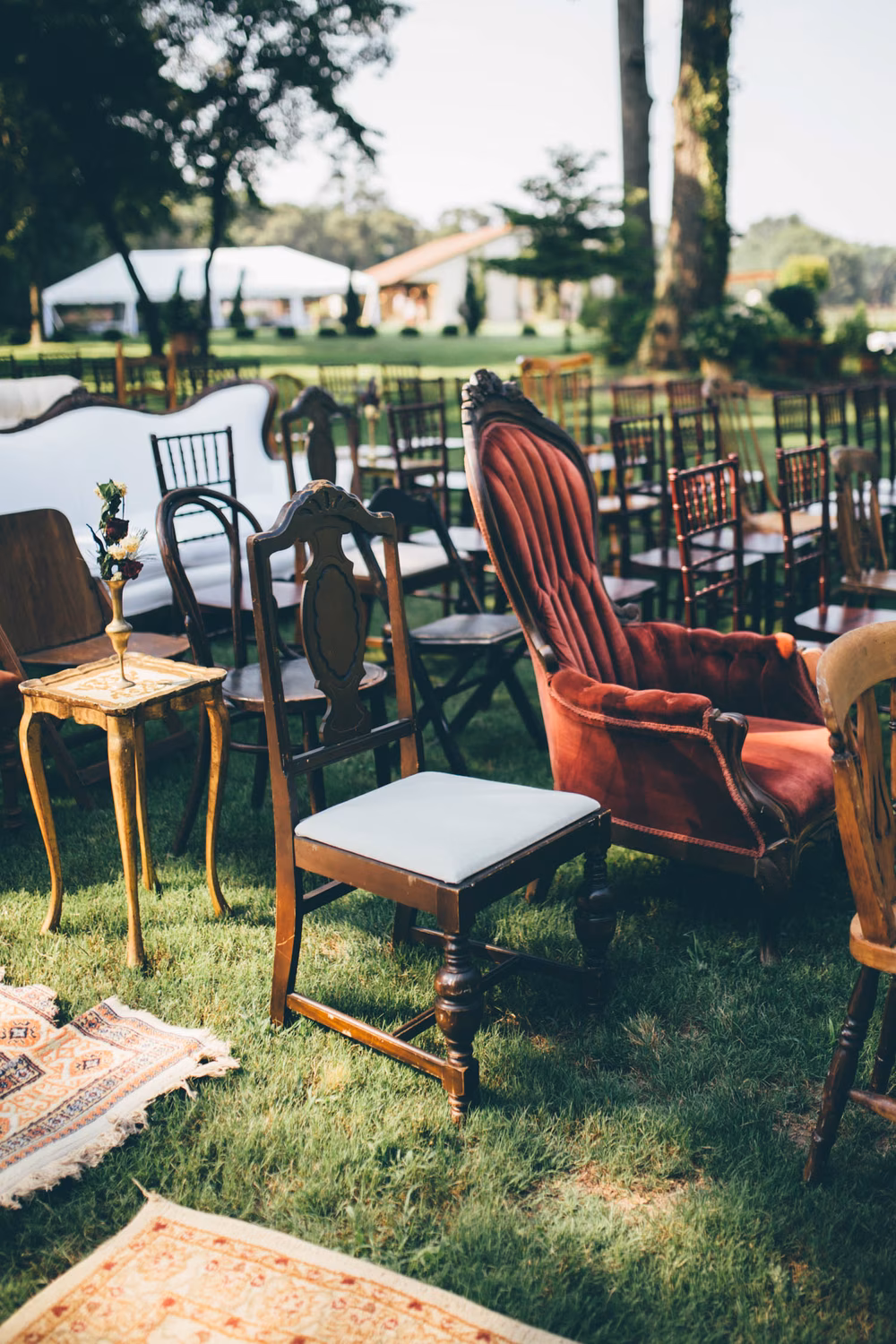 this-wedding-at-the-venue-at-tryphenas-garden-makes-antique-details-feel-totally-new-34