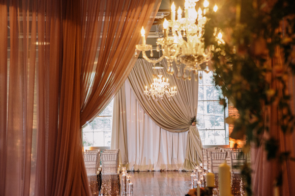 romantic blush and gold wedding inspiration shoot with photos by Vue Photography | via junebugweddings.com romantic blush and gold wedding inspiration shoot with photos by Vue Photography | via junebugweddings.com