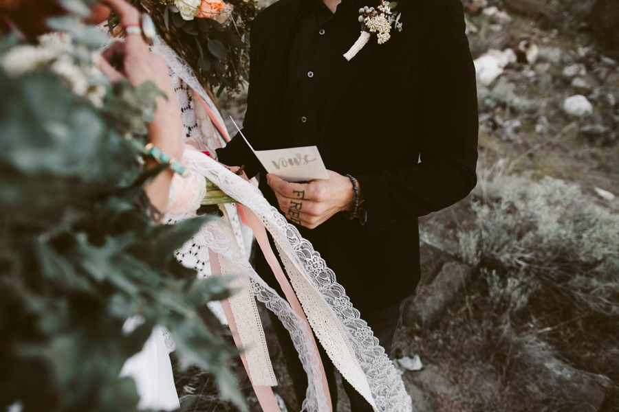 alternative-inspiration-for-your-desert-elopement-7