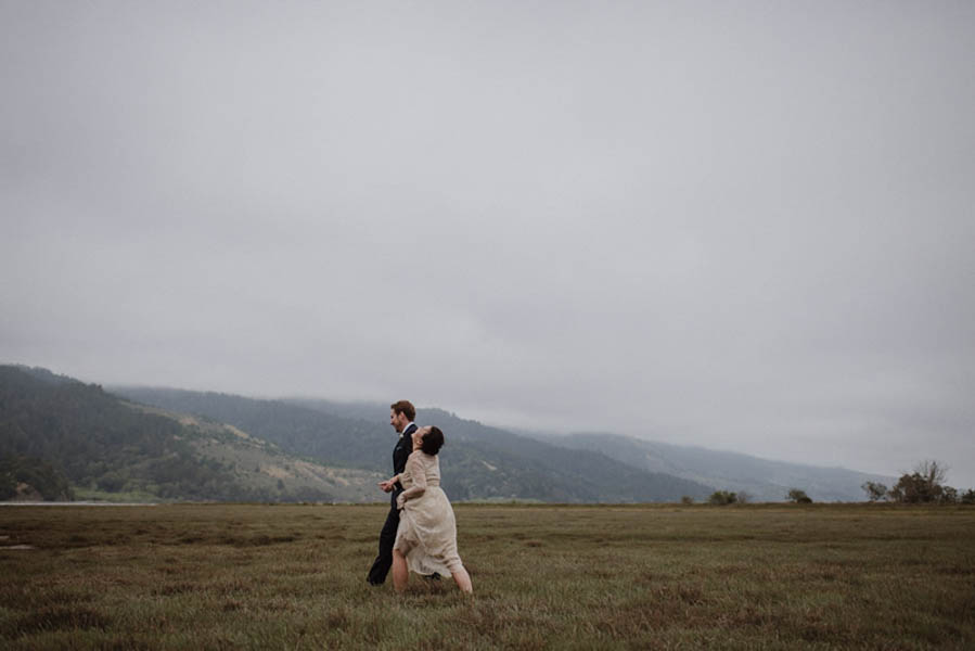 Laid-Back-California-Wedding-at-Home-Helena-and-Laurent-24