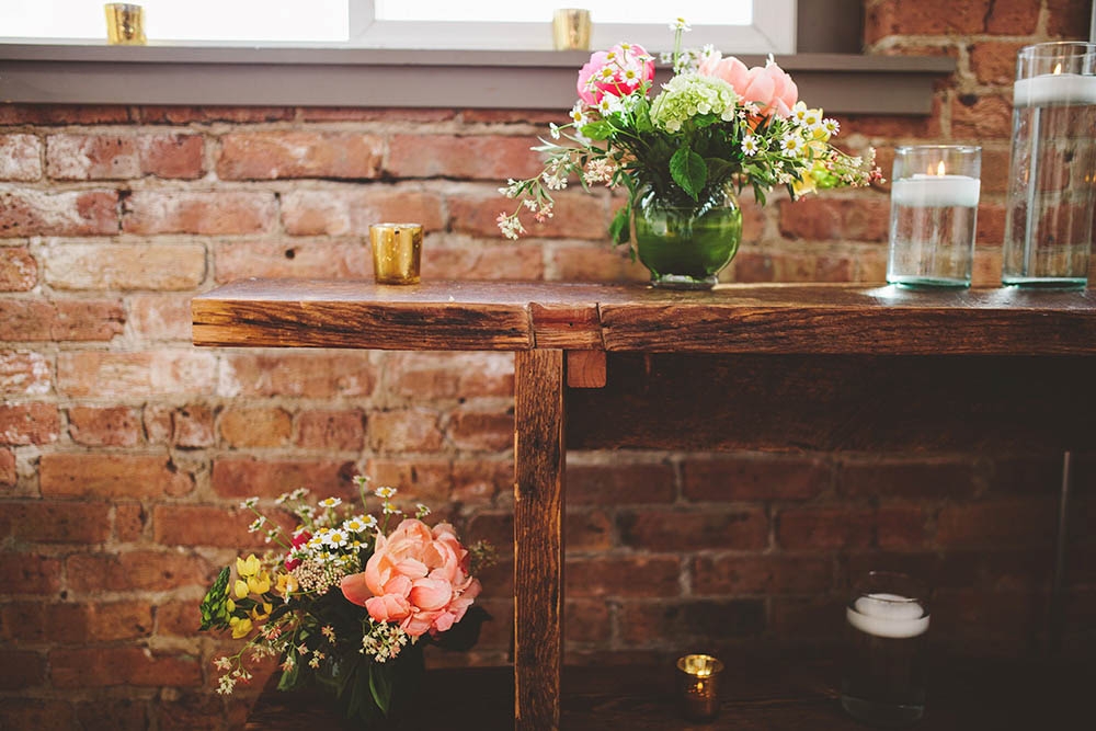 Chic-Urban-Chicago-Wedding-at-City-View-Loft (9 of 39)