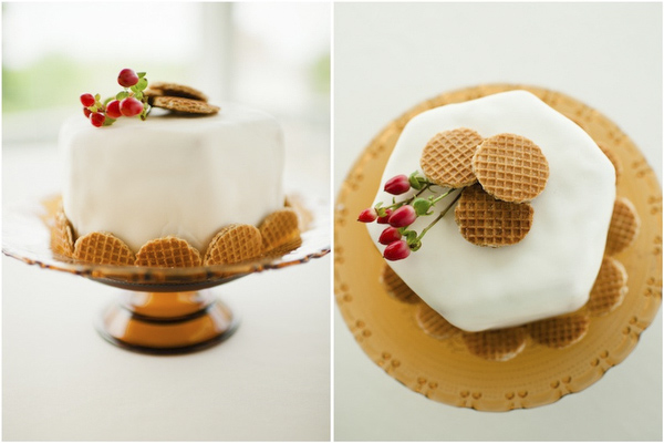 hexagon honeycomb styled shoot, photos by Spindle Photography, styling and planning by Kelly Dellinger Events | via junebugweddings.com hexagon honeycomb styled shoot, photos by Spindle Photography, styling and planning by Kelly Dellinger Events | via junebugweddings.com