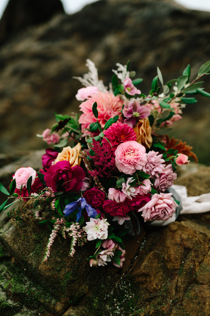 botanical-beach-anniversary-photos-at-the-sutro-baths-9