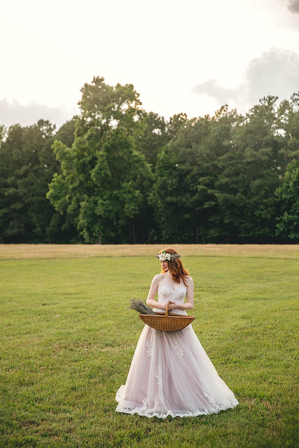 North-Carolina-Bridal-Session-at-Little-Herb-House-Hartman-Outdoor-Photography-0224