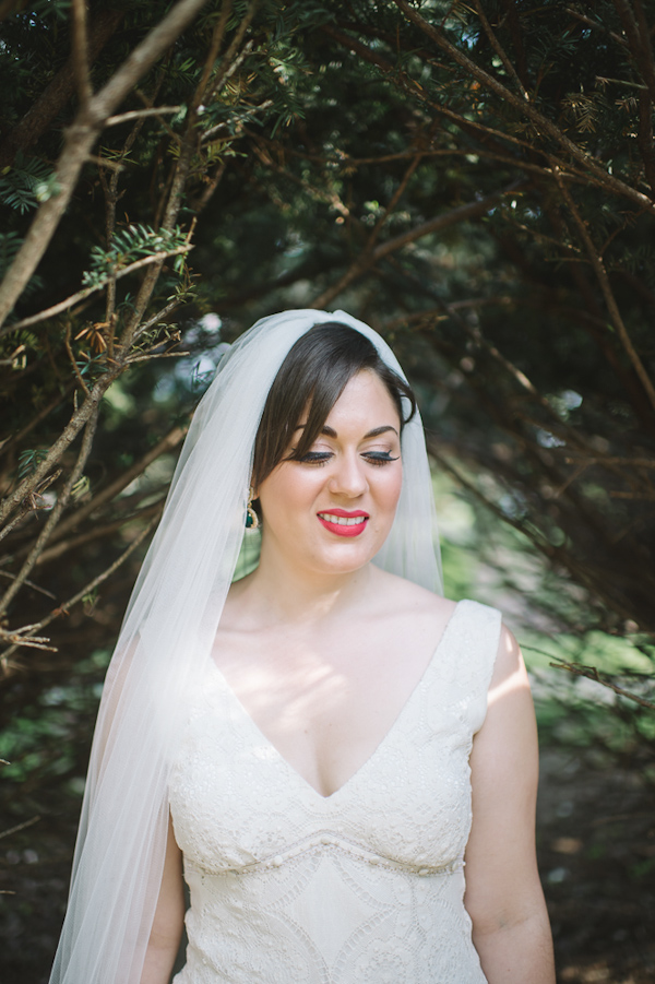 secret garden wedding in Baltimore, photo by L Hewitt Photography | via junebugweddings.com secret garden wedding in Baltimore, photo by L Hewitt Photography | via junebugweddings.com