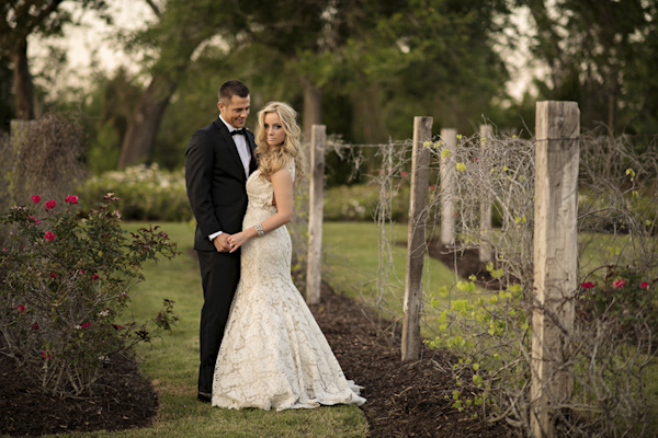 romantic Italian villa inspired wedding in Florida, photo by Kristen Weaver Photography | via junebugweddings.com romantic Italian villa inspired wedding in Florida, photo by Kristen Weaver Photography | via junebugweddings.com
