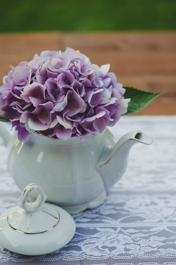Vintage-dishes-china-3-Pastel-Florence-Wedding-at-Villa-del-Lupo-Stefano-Santucci-183-600x900 copy
