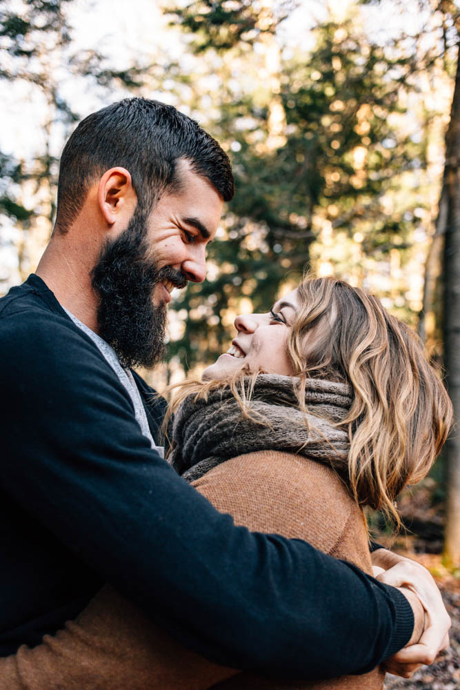 Cozy-Toronto-Engagement-13