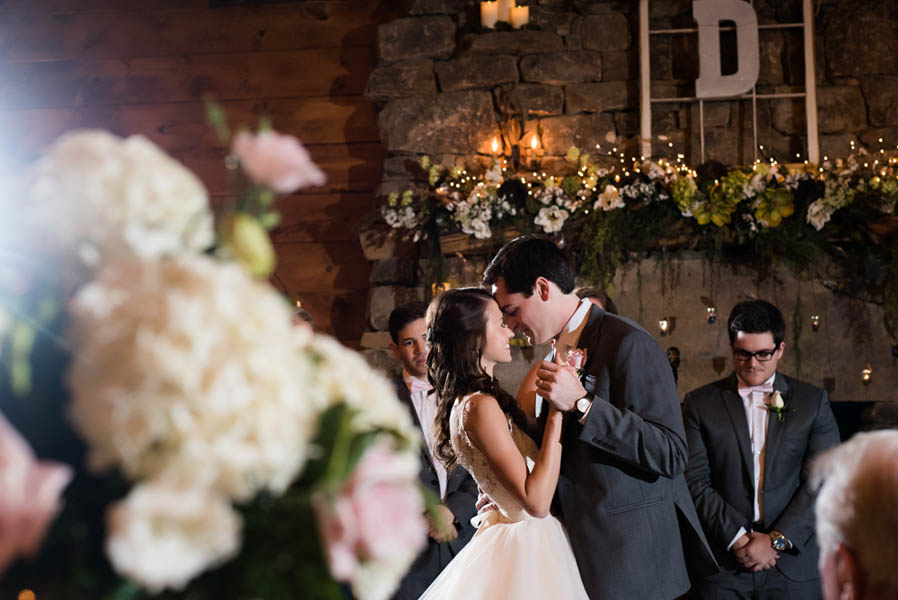Classic-Outdoor-Wedding-at-Indigo-Falls-Tessa-Marie-Weddings (22 of 27)