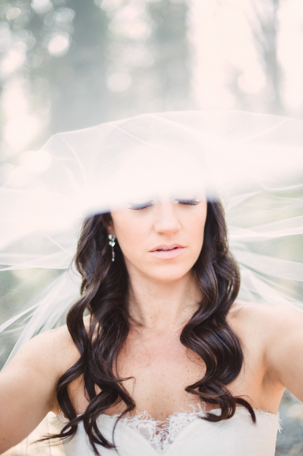 mint and cream wedding at The Estate in Atlanta, Georgia, photo by Scobey Photography | via junebugweddings.com mint and cream wedding at The Estate in Atlanta, Georgia, photo by Scobey Photography | via junebugweddings.com