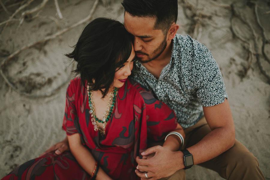 Passionately-Romantic-Desert-Anniversar-Shoot-in-Joshua-Tree-Katch-Studios-12