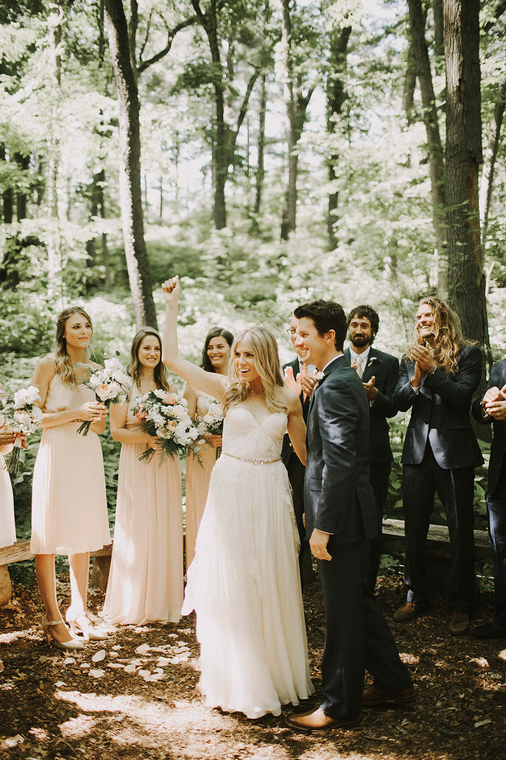 Modern-Organic-Wedding-at-Ann-Arbor-Distilling-Co-Justine-Montigny-035