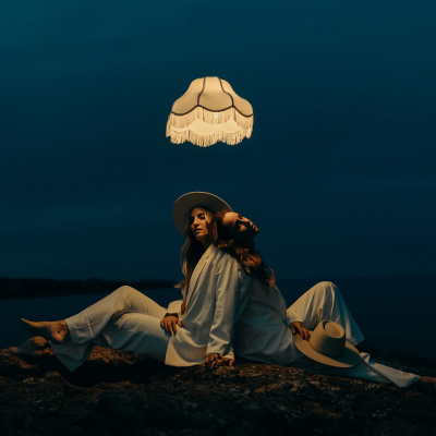 Photographed by Alina Kay of Alina Kay Photography in Sugarloaf Cove in Schroeder, Minnesota, USA