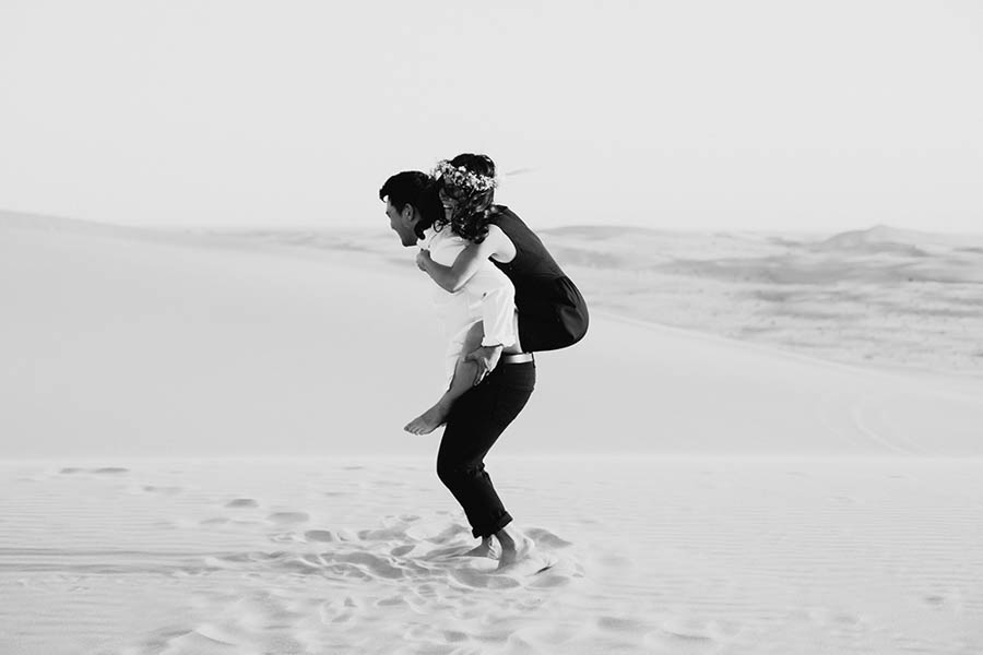 Breathtaking-Engagement-Session-at-the-Imperial-Sand-Dunes-Michael-Ryu (28 of 35)