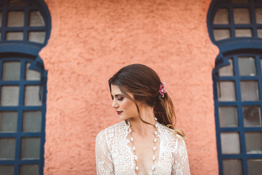 edgy-romantic-santa-fe-bridal-inspiration-13