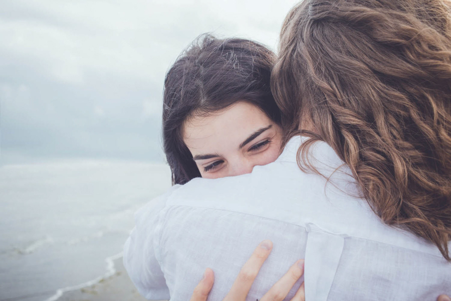 Windy-Lignano-Sabbiadoro-Beach-Engagement-Photos-Tramontina-Studio-5
