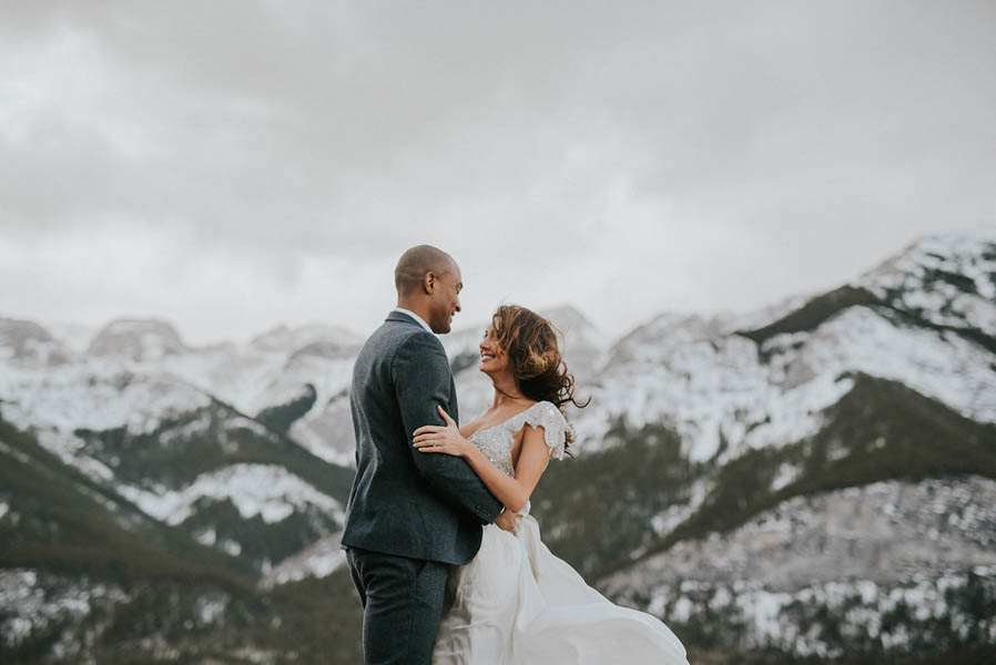Winter-Mountain-Elopement-Banff-National-Park-1