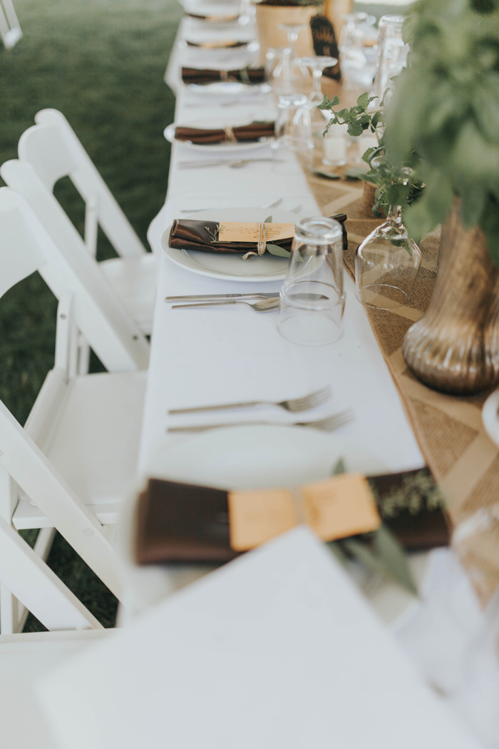 enchanting-british-columbia-wedding-with-a-touch-of-retro-vibes-9