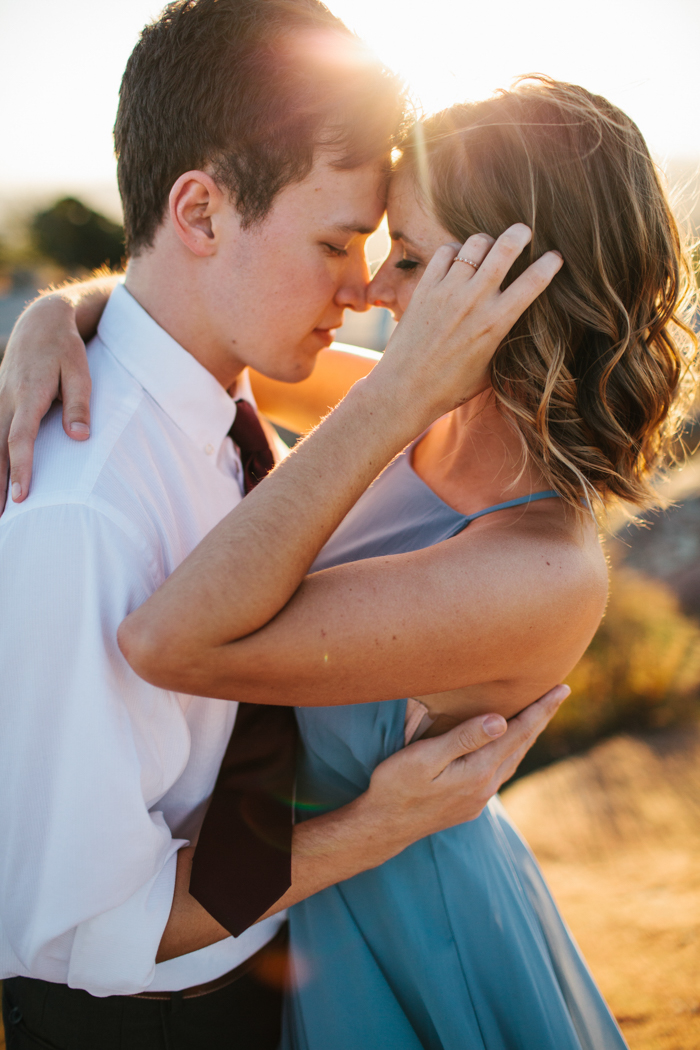 your-jaw-will-drop-at-this-wichita-mountain-range-anniversary-session-9