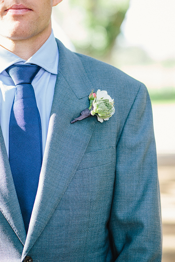 charming Australia wedding with gorgeous wedding party style, photo by Hannah Blackmore Photography | via junebugweddings.com charming Australia wedding with gorgeous wedding party style, photo by Hannah Blackmore Photography | via junebugweddings.com