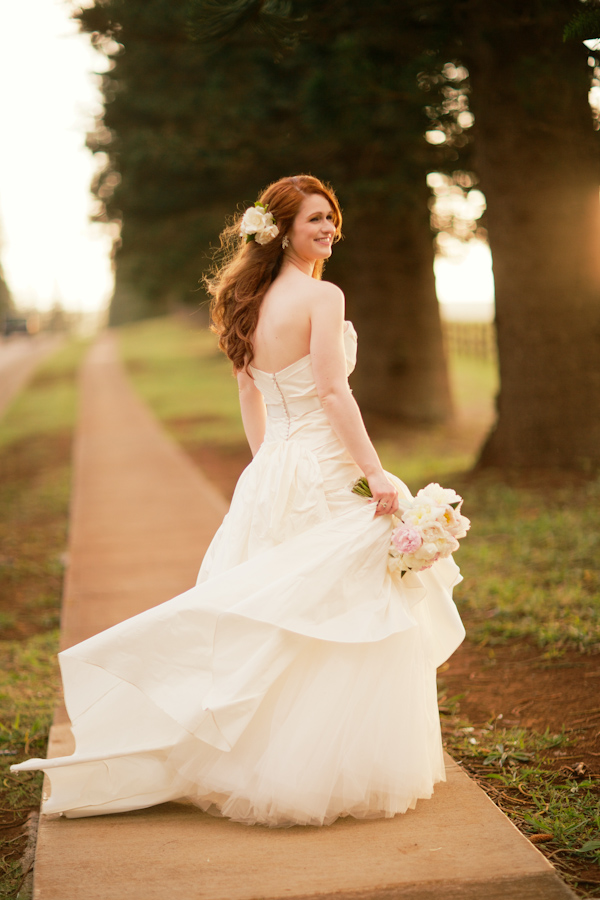Hawaii destination wedding on Lanai island with photos by Anna Kim Photography | via junebugweddings.com Hawaii destination wedding on Lanai island with photos by Anna Kim Photography | via junebugweddings.com