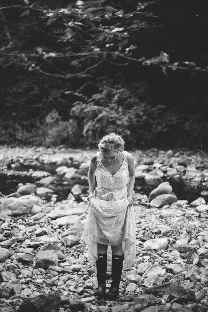 whimsical-and-heartfelt-wahclella-falls-elopement-abby-tohline-photography-co-7