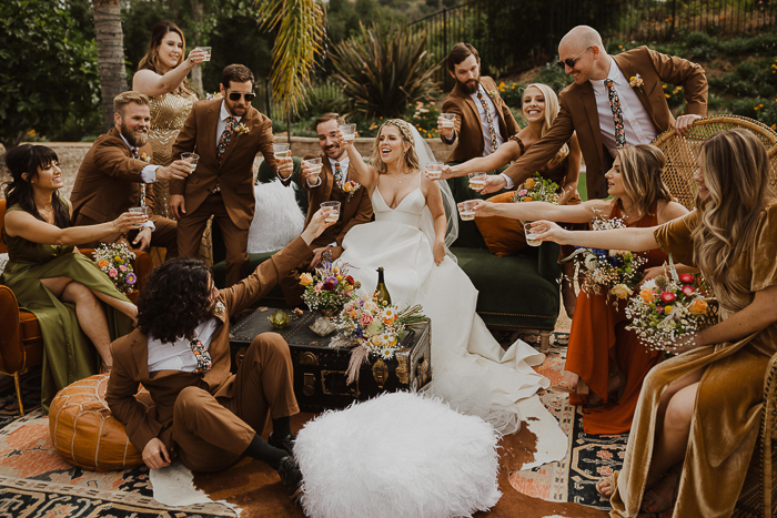 This Funky 70s Inspired Wedding is a Modern Blast From the Past | Junebug  Weddings