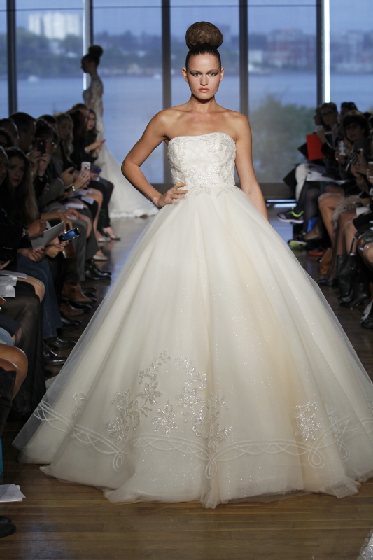 Tulle Wedding Dresses from Fall 2014 Bridal Market | Junebug Weddings