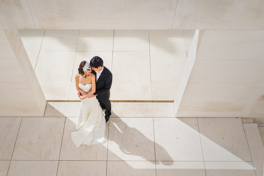 modern engagement photos