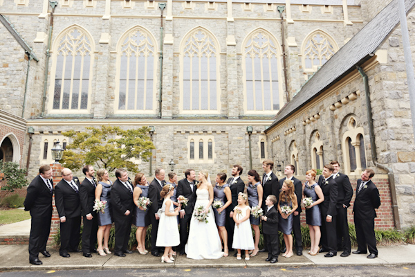 North Carolina wedding at The Carolina Yacht Club, photo by Whitebox Photo | via junebugweddings.com North Carolina wedding at The Carolina Yacht Club, photo by Whitebox Photo | via junebugweddings.com