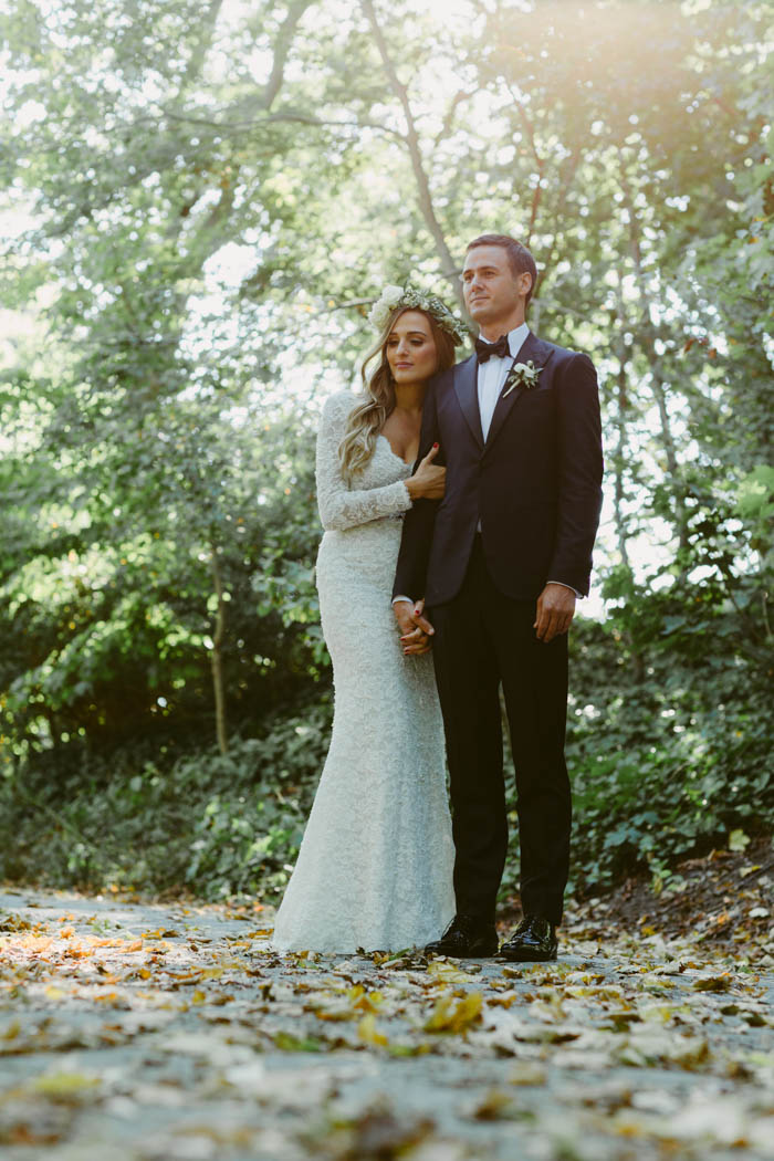 this-couple-threw-an-outdoor-barbecue-wedding-in-brooklyn-at-501-union-amber-gress-photography-18