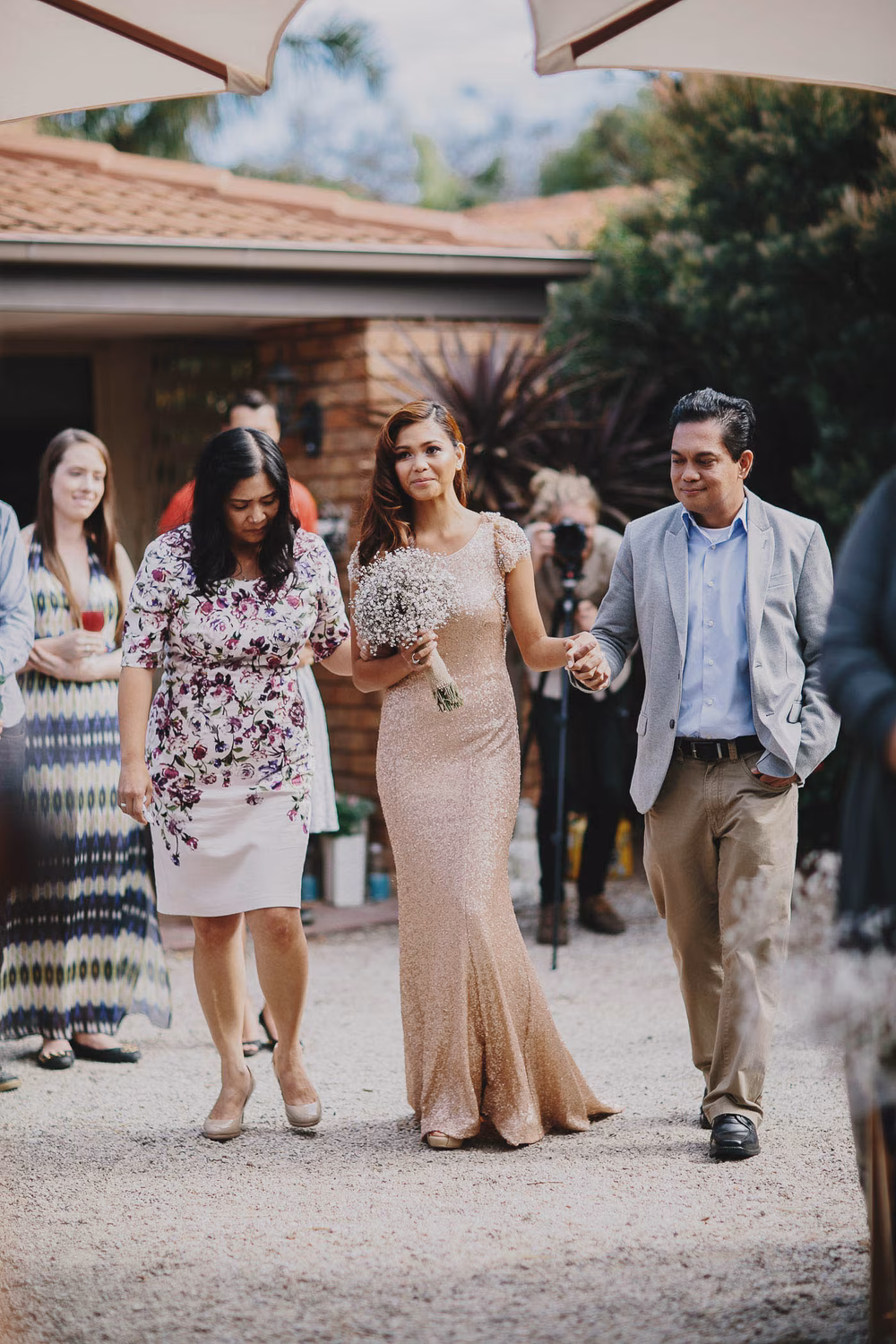 Elegant-Backyard-Wedding-Melbourne-Oli-Sansom (9 of 34)