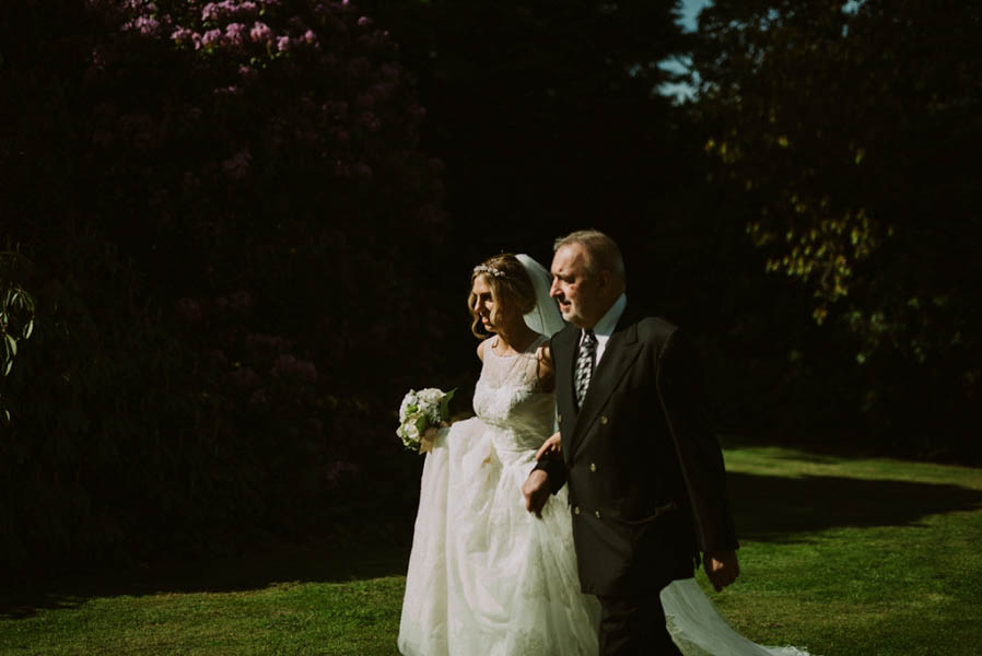 Intimate-Scottish-Wedding-at-Glenapp-Castle-tub-of-jelly-4