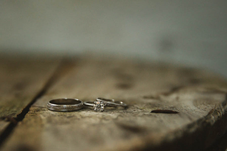 Quirky-Stylish-Dairy-land-Wedding-Snohomish-Washington-Max-and-Sam-Photography-2