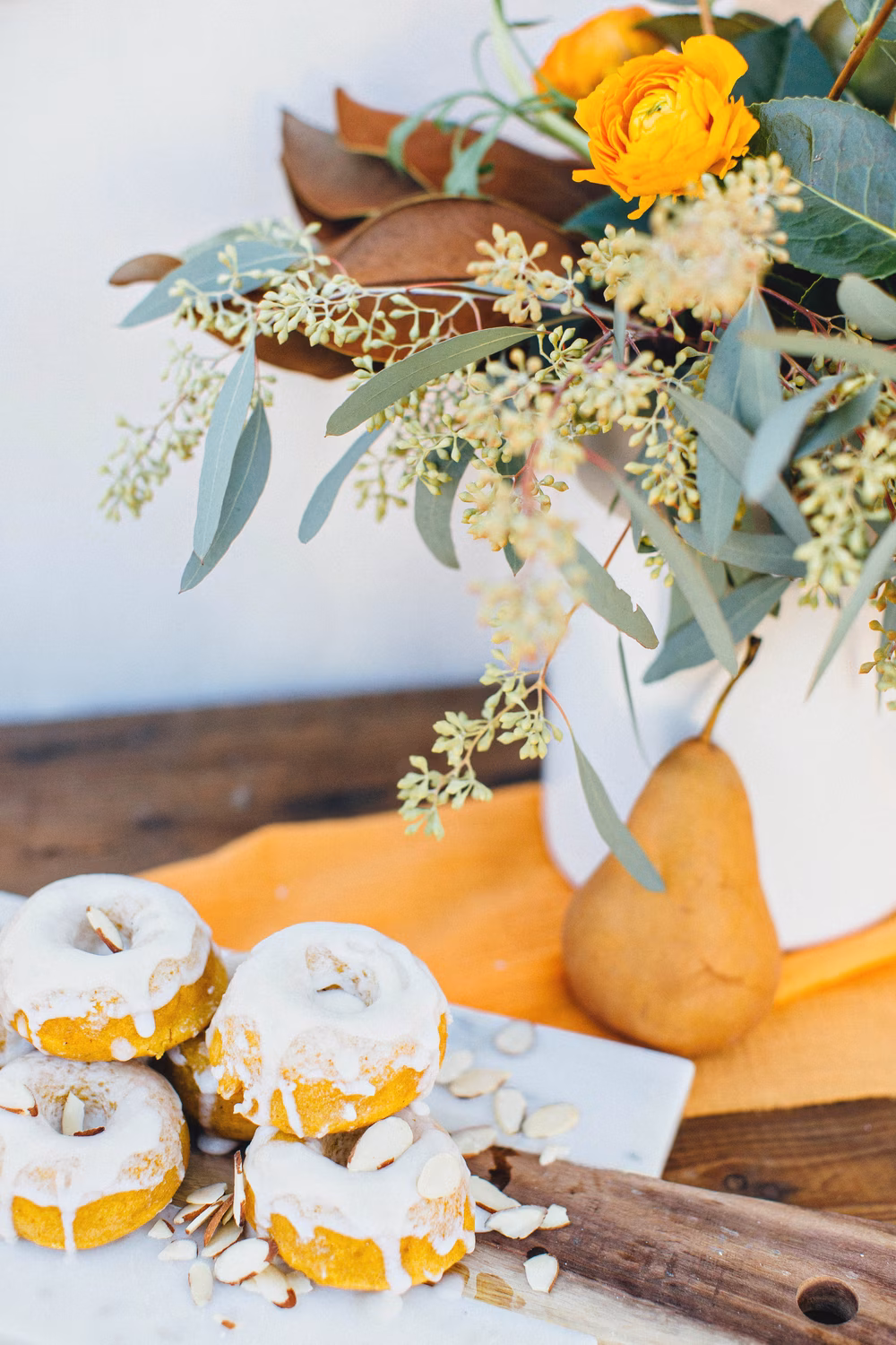Agate-Slice-Ceremony-Backdrop-White-Sparrow-Blooming-House-Creative-22