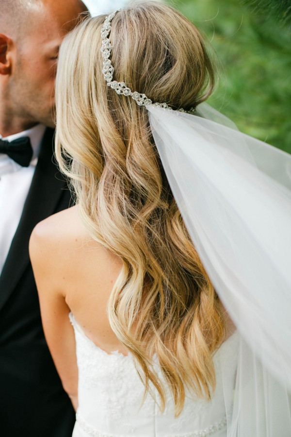 Kelly-and-Topher-Kentucky-Wedding-Jonathan-Gibson-16-of-34-600x900