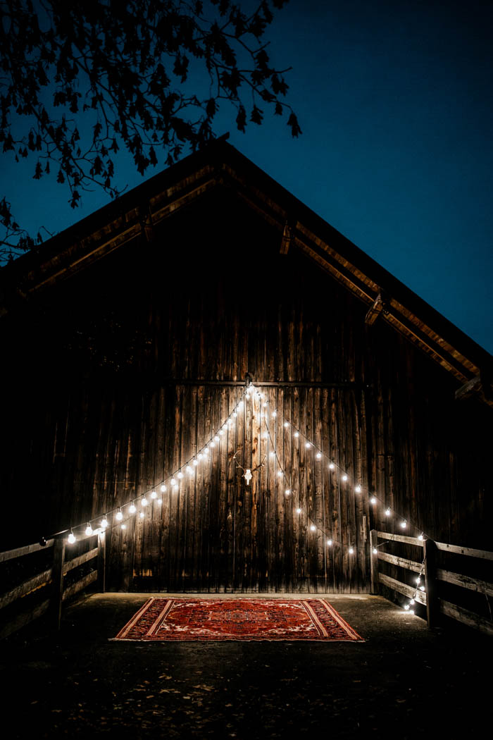 folksy-elopement-inspiration-in-munich-chris-and-ruth-photography-23
