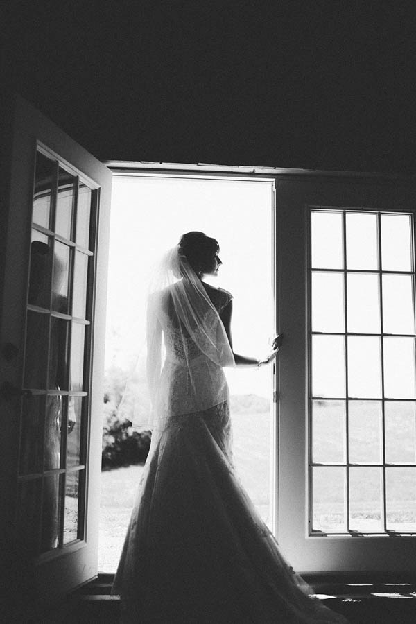Rustic-Kentucky-Wedding-at-the-Bluegrass-Wedding-Barn-Brandi-Potter-Photography-