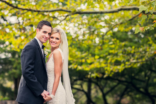 navy and orange nautical style wedding in Connecticut by Sarah Tew Photography | via junebugweddings.com navy and orange nautical style wedding in Connecticut by Sarah Tew Photography | via junebugweddings.com
