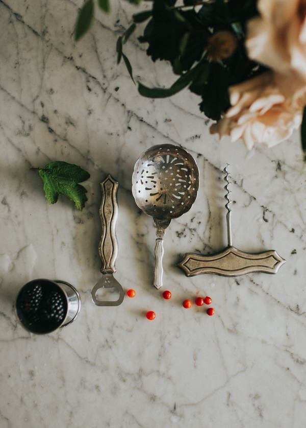 vintage-east-austin-wedding-inspiration-with-an-irish-twist-31