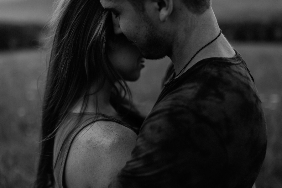 this-epic-blue-ridge-parkway-engagement-will-take-your-breath-away-8