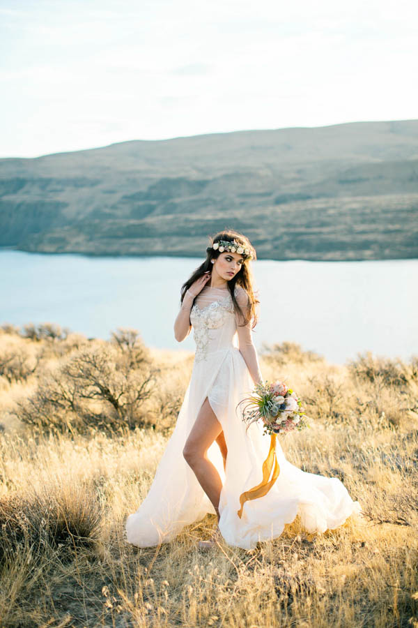 Dramatic-Galia-Lahav-Bridal-Looks-Betty-Elaine-Photography-14