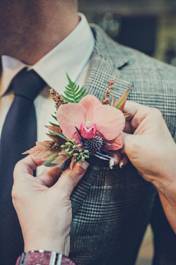 Rustic-Glam-Wedding-Union-Hill-Inn-Paco-and-Betty-9-of-42-600x900