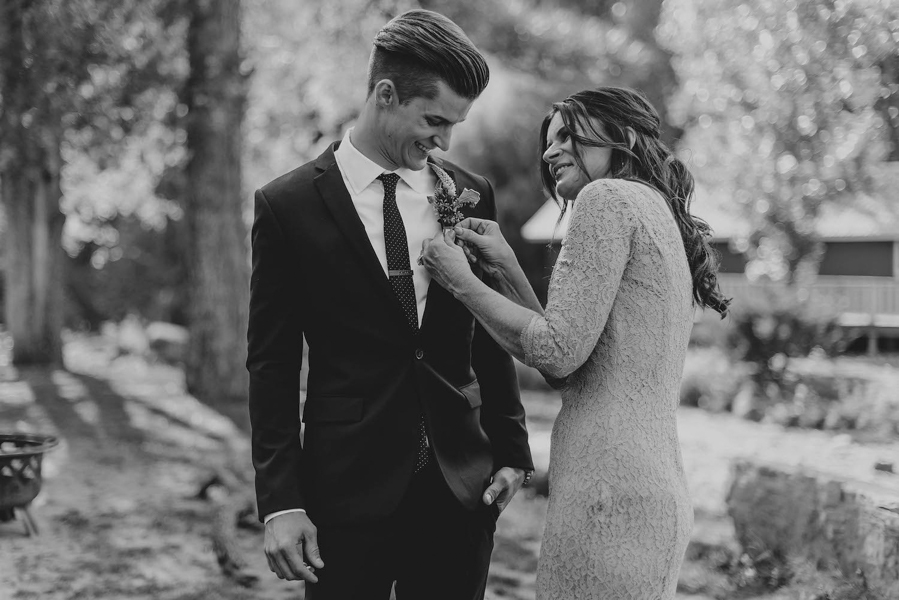 youd-never-guess-alternative-campground-wedding-took-place-arizona-9